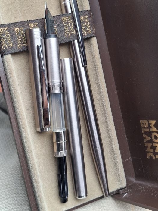 Conjunto de canetas Montblanc anos 70
