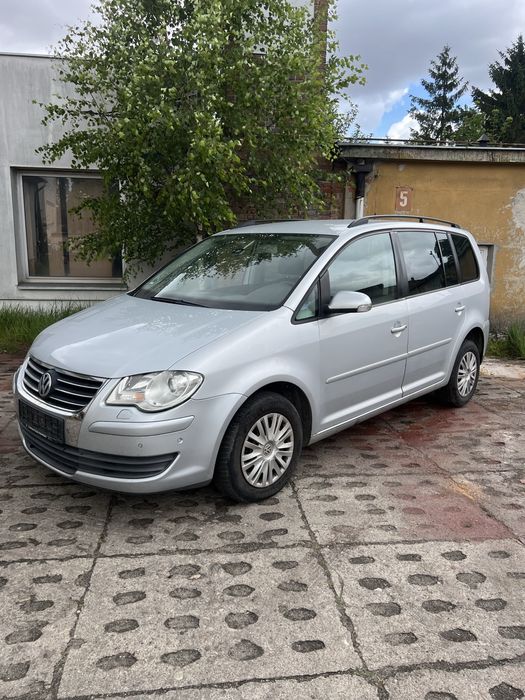 Volkswagen Touran 1.9 TDI 7 osobowy manual 2007 lift hak