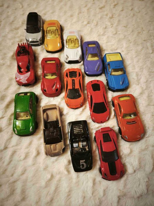 Машинки маленькі