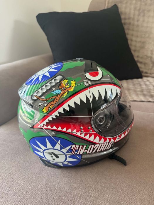 Kask motocyklowy AVINA