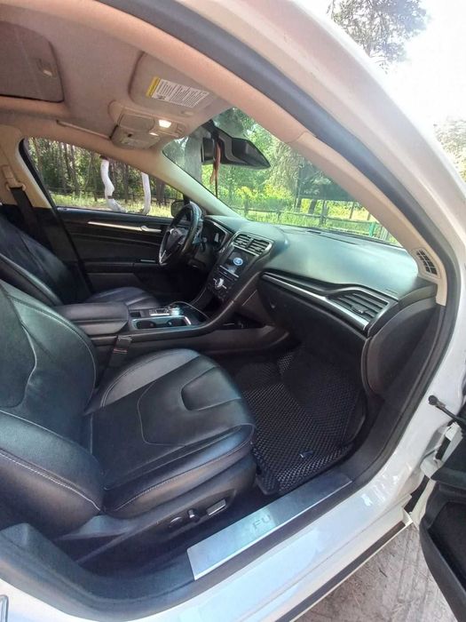 Форд фусіон 2019