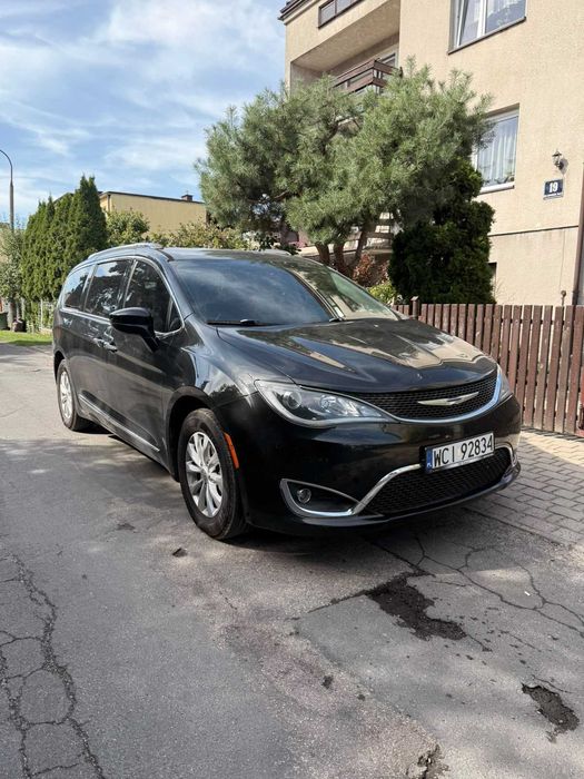 Chrysler Pacifica