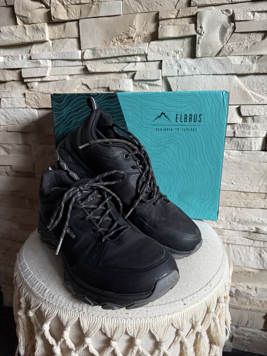 Buty trekkingowe Elbrus czarne rozmiar 40, wodoodporne