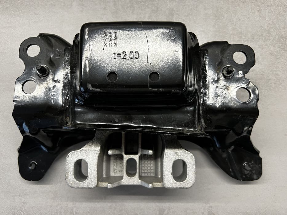 Poduszka skrzyni biegów Skoda Octavia III