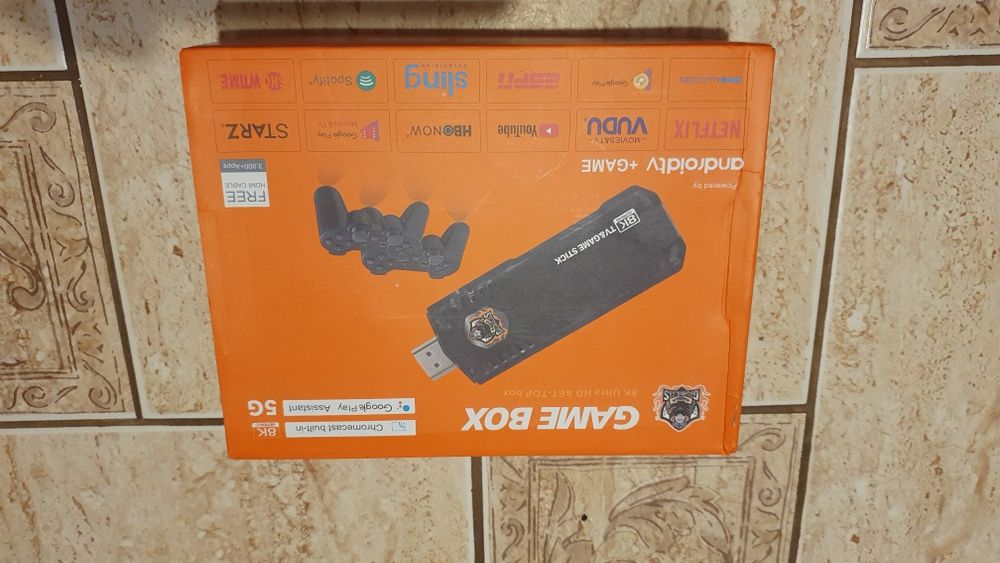 Game box 8K 5G M98 TV stick Android TV konsola do gier retro