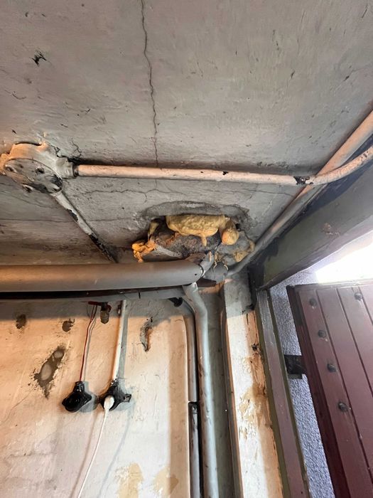 Sprzedam garaż 24 m² + miejsce postojowe os. Tysiąclecia - Widok 4