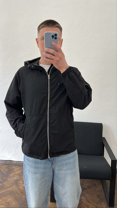 New Original !! Вітровка  чорного кольору PULL&BEAR !!