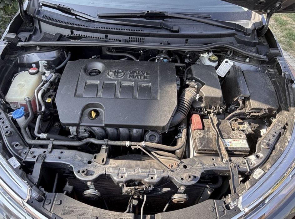 Toyota Corolla 1.6 benzyna 2016r. Salon Polska! Pewne auto serwisowane!