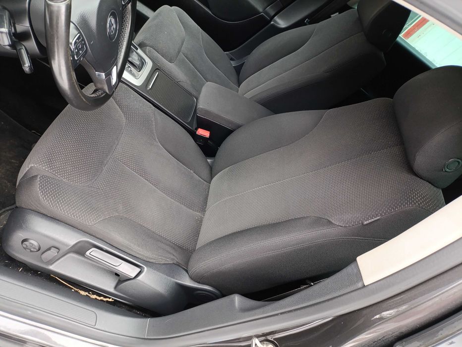 VW Passat B6 Kombi Części Fotele Kanapa Tapicerka Silnik 2.0 TDI CBA