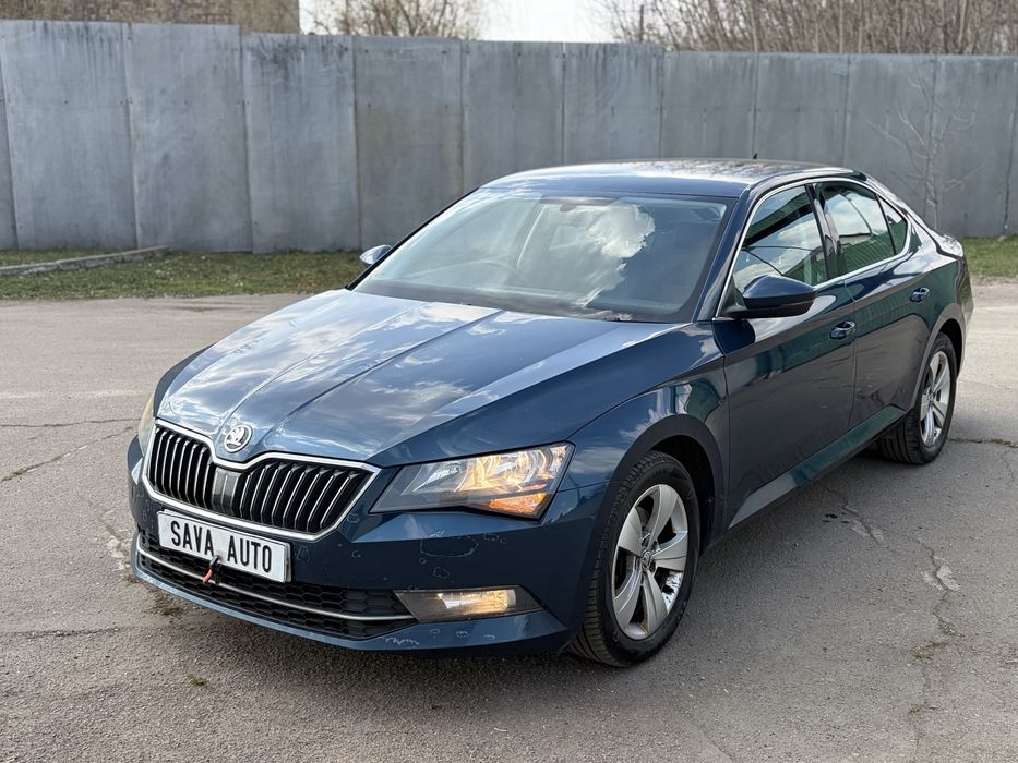Житомир Skoda SuperB 32.0дизель CRLB 2015 праве кермо в Житомирі
