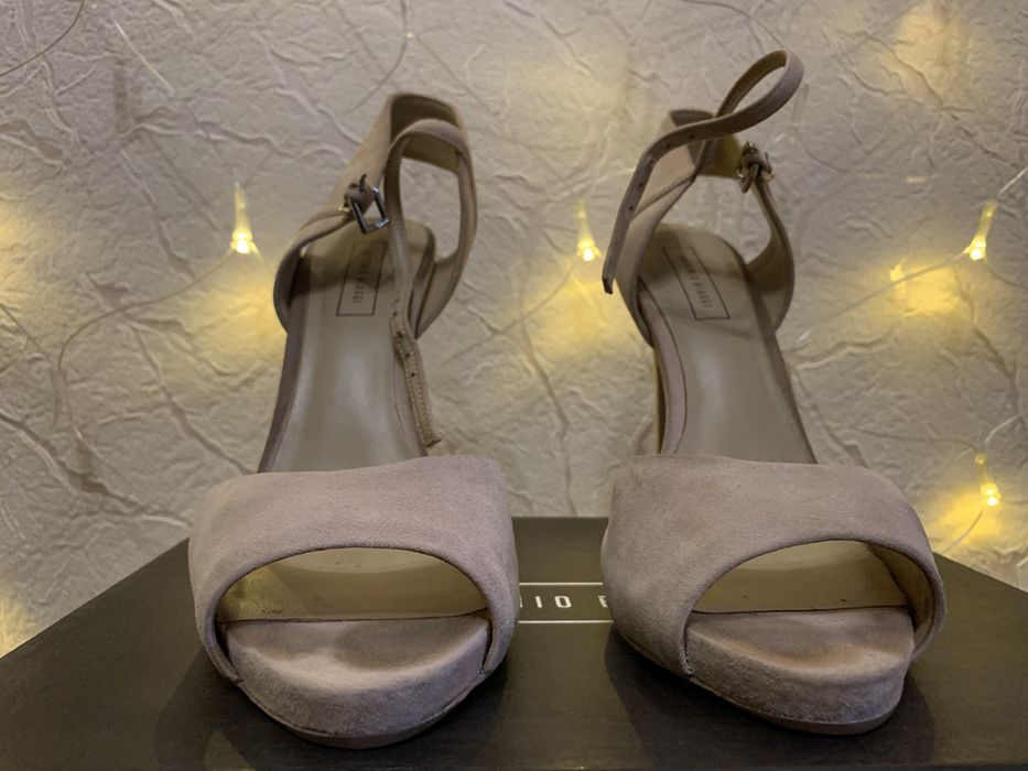 Продам босоніжки Antonio Biaggi