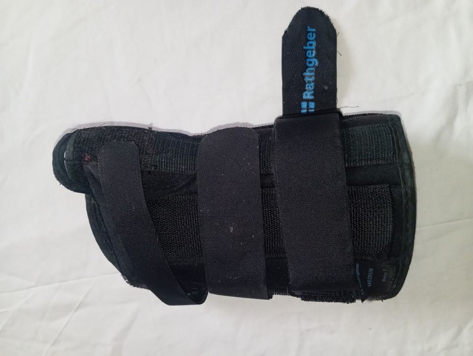 Бандаж для зап'ястя