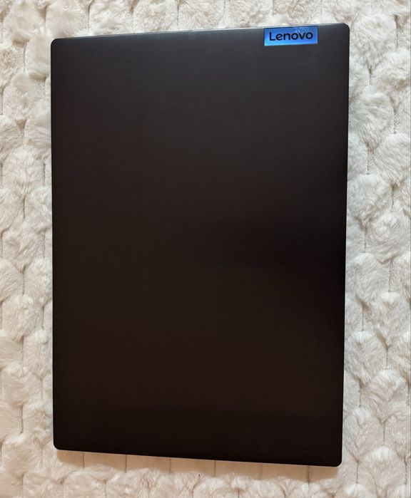 Szybki laptop gamingowy Lenovo L340