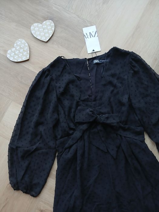 Czarny efektowny krótki kombinezon głęboki dekolt Zara M / 38