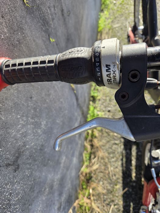 Bicleta "vintage" Btt  suspensão total anos 80 roda  26"