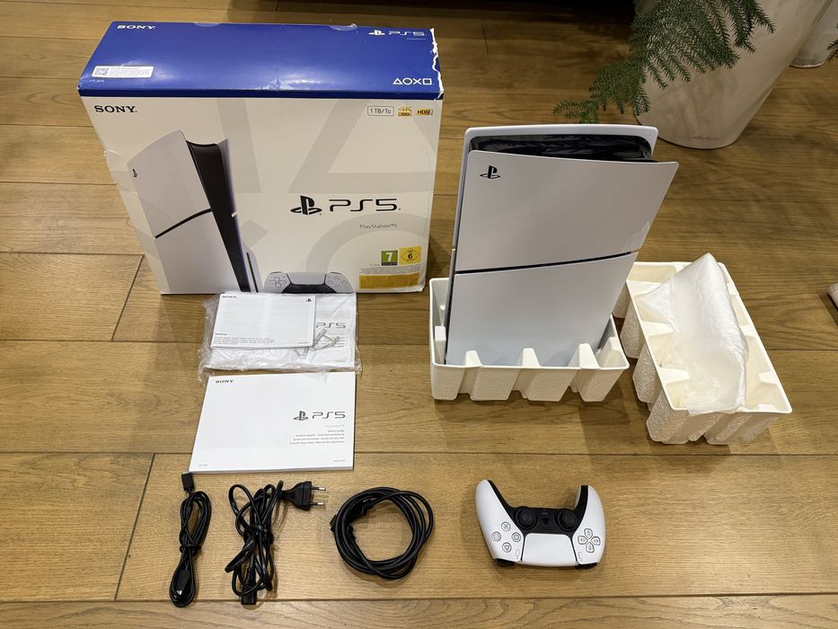 PlayStation 5 Игровая приставка SONY (PS5) Slim Blu-ray , Новая