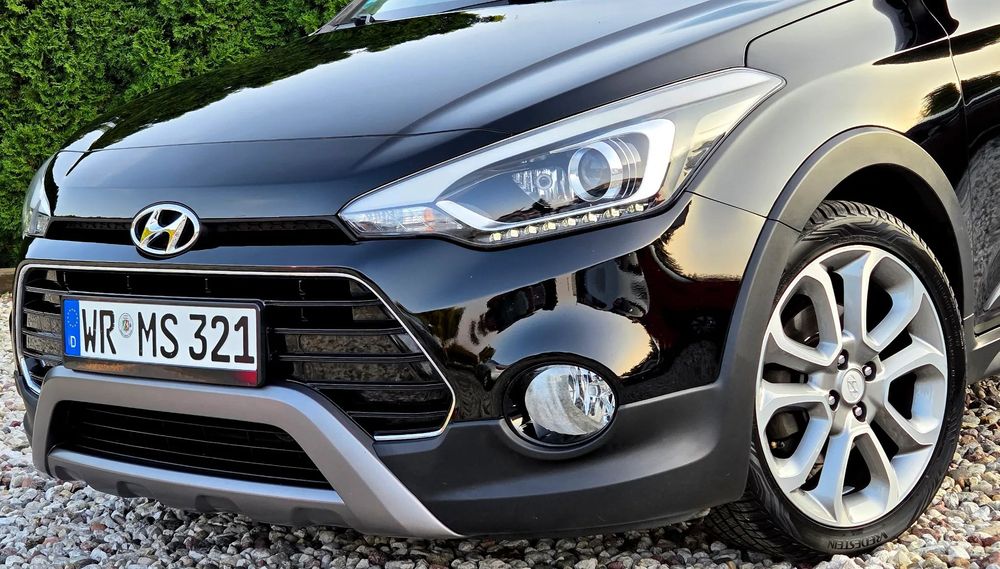 Hyundai i20 I20 ACTIVE Klimatronik Grzane Fotele Kierownica Led Bardzo Ładny