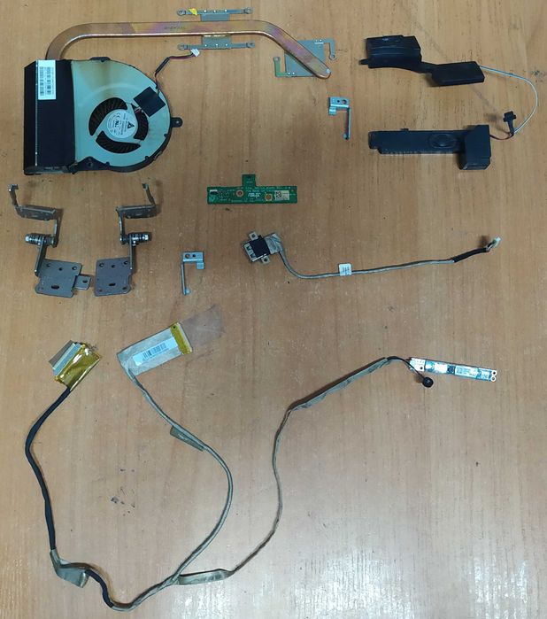 Ноутбук Asus X54H (по запчастям)