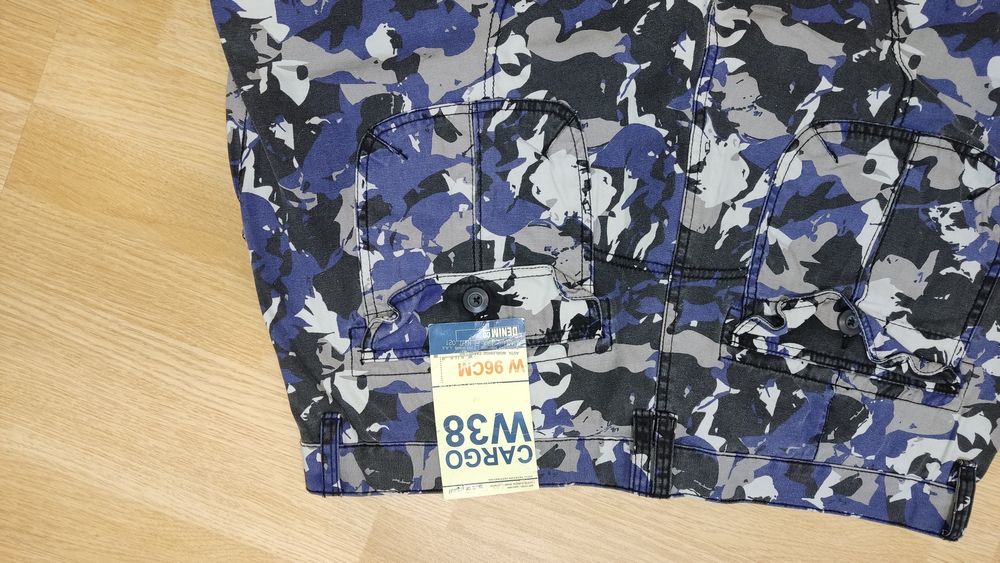 Продам Карго-Шорти-W38.Нові.
