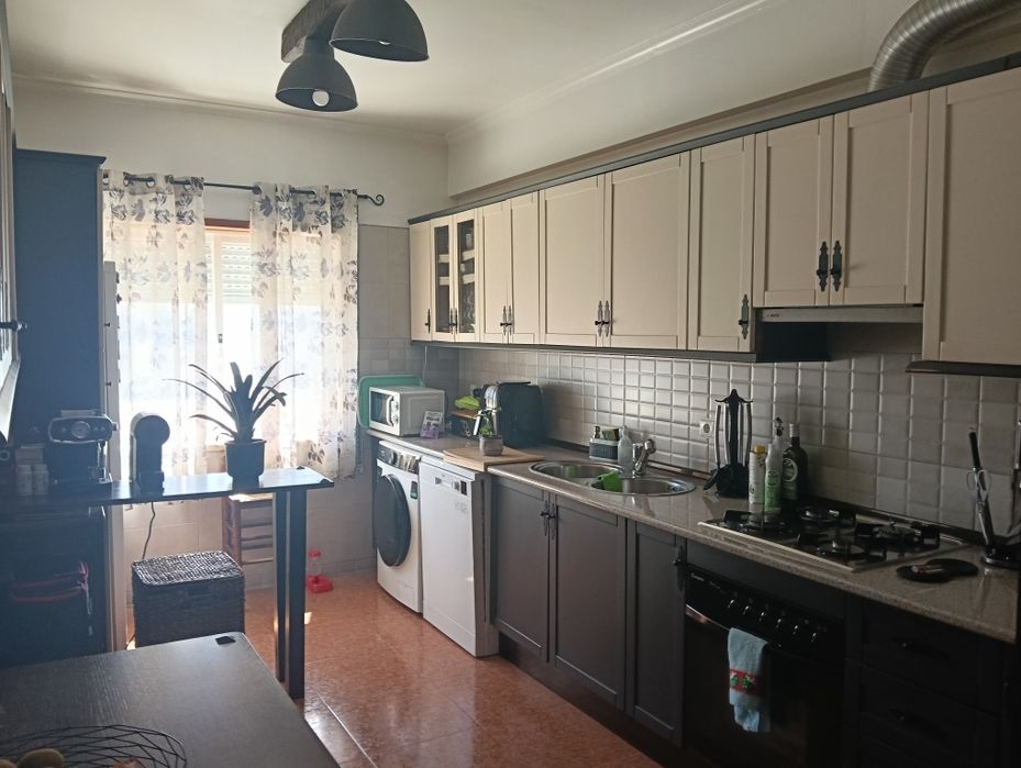 Apartamento T3 para Arrendamento