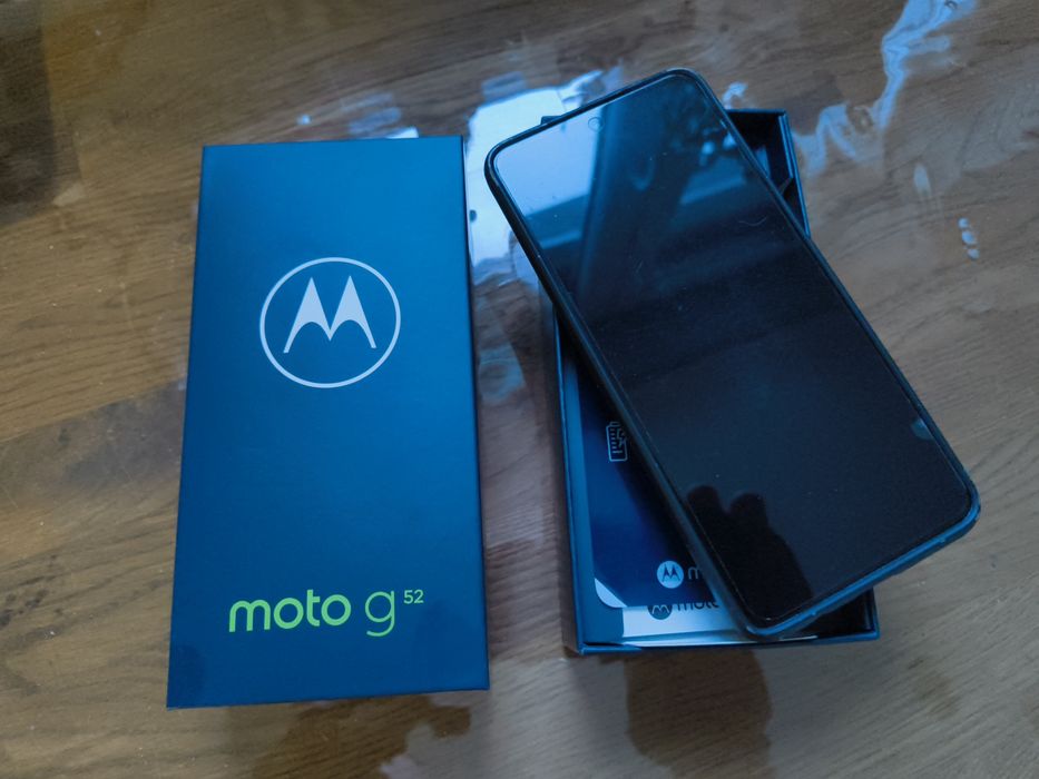 Telefon Motorola Moto g52