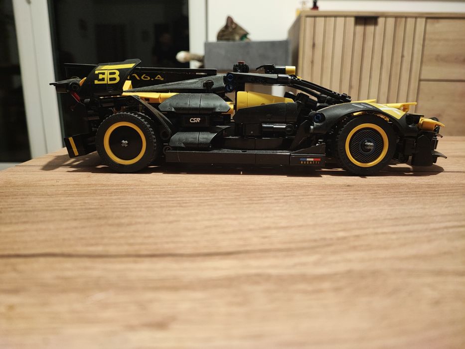 Bugatti bolide LEGO