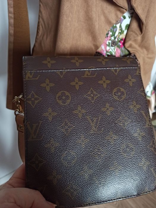 Sg torebka  , listonoszka  , brazowa torebka