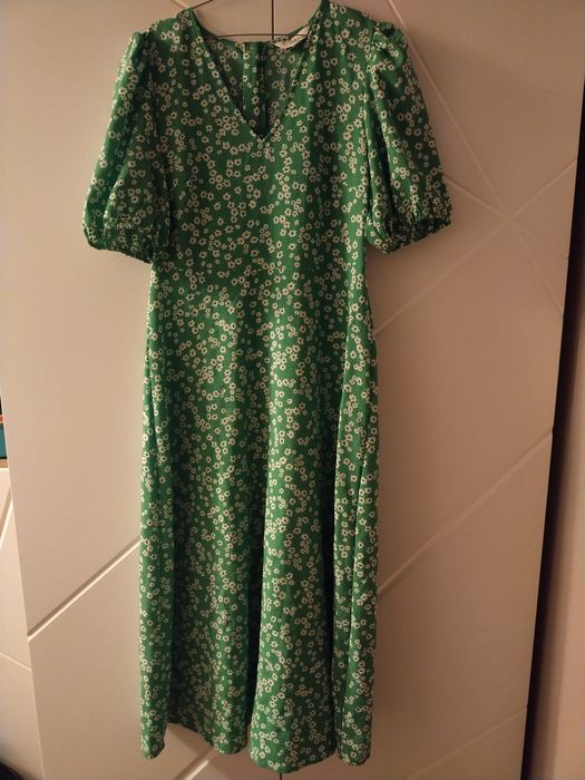 Piękna sukienka MIDI  M&S 40