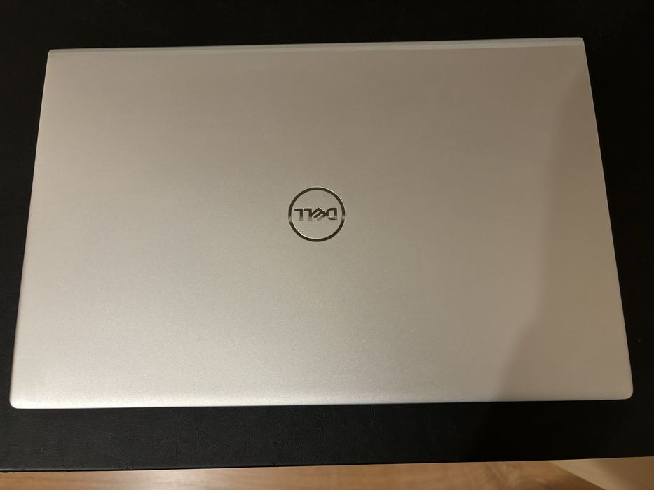 Laptop Dell Inspiron 5502