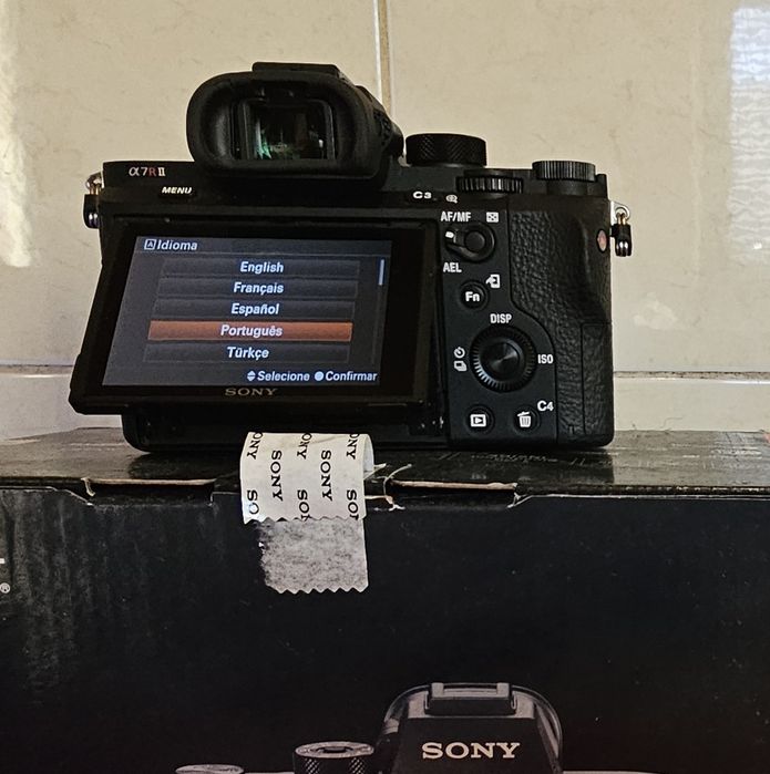 Câmara Sony A7 R II