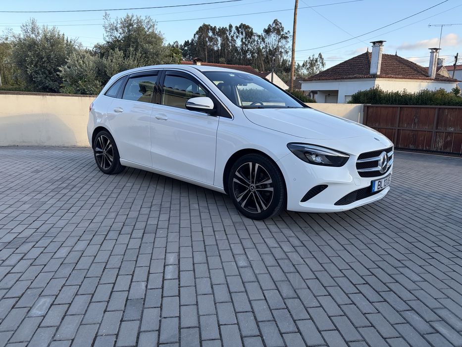 Mercedes Benz B180D