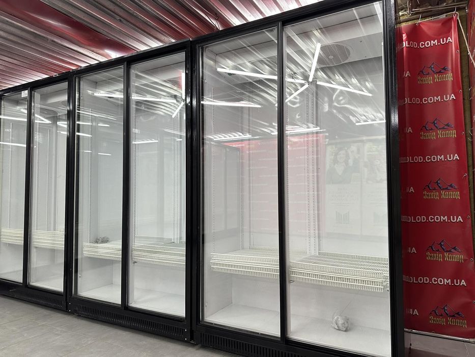 Холодильна вітрина.шафа вітрини холодильні шкаф  витрина