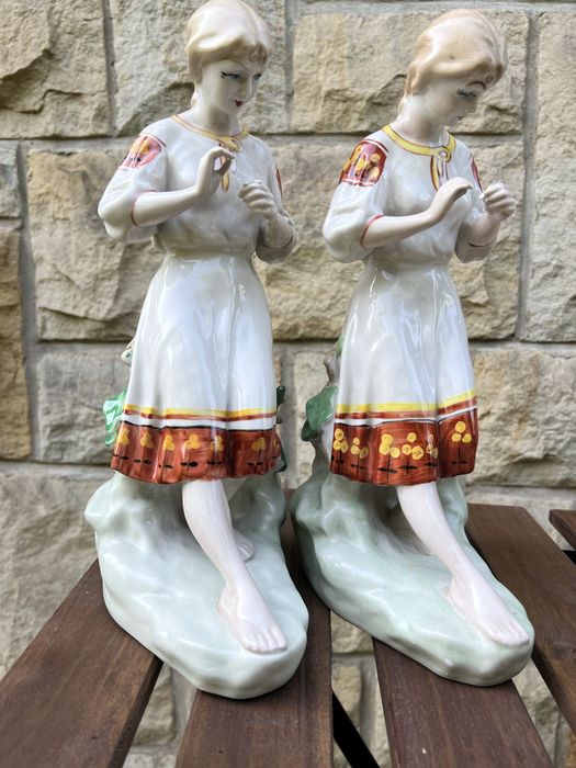 Figurki porcelanowe z czasow Prl