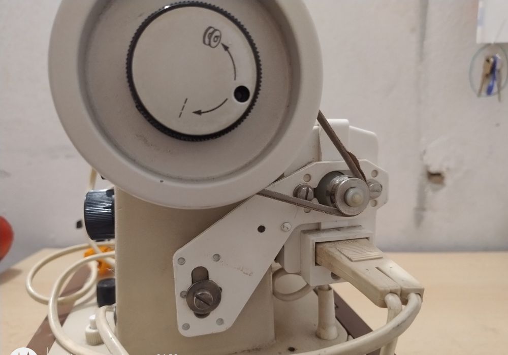 Maszyna do szycia Predom 466