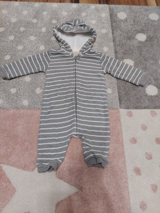 Ubranka dla chłopca, większość nieużywana. Unikatowe, firmowe, nowe.