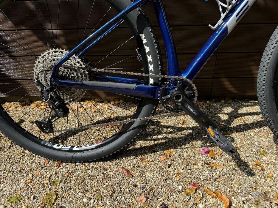 Bicicleta BTT BH Ultimate RC 6.5 carbono