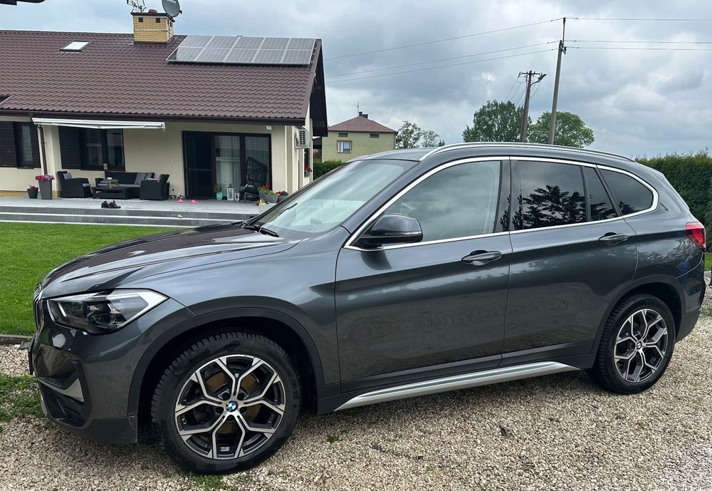 BMW X1 BMW X1 sDrive18d X-Line 2022 | Panorama | Laser Lights
