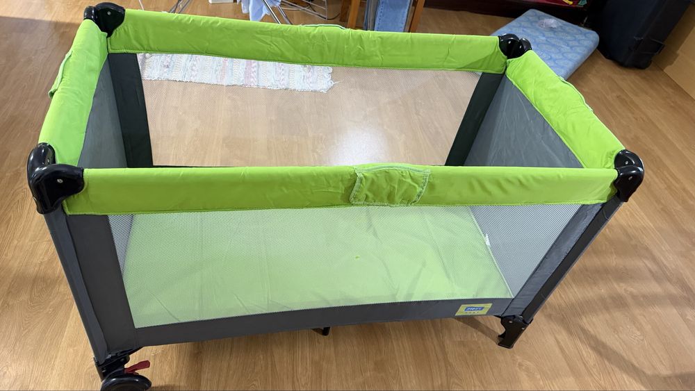 Cama de viagem para bebé