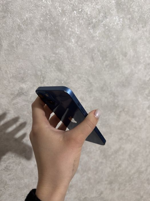 iPhone 13 128GB Blue