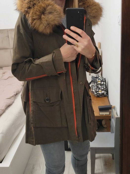 Parka ciemna zieleń futro z jenota M