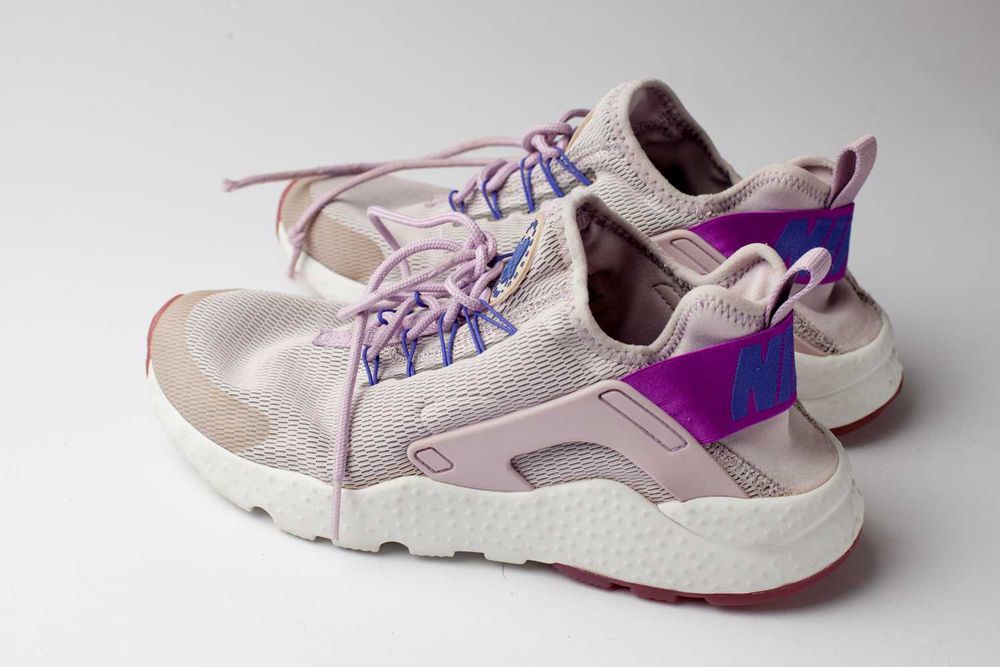 Buty Nike AIR HUARACHE rozmiar 40,5