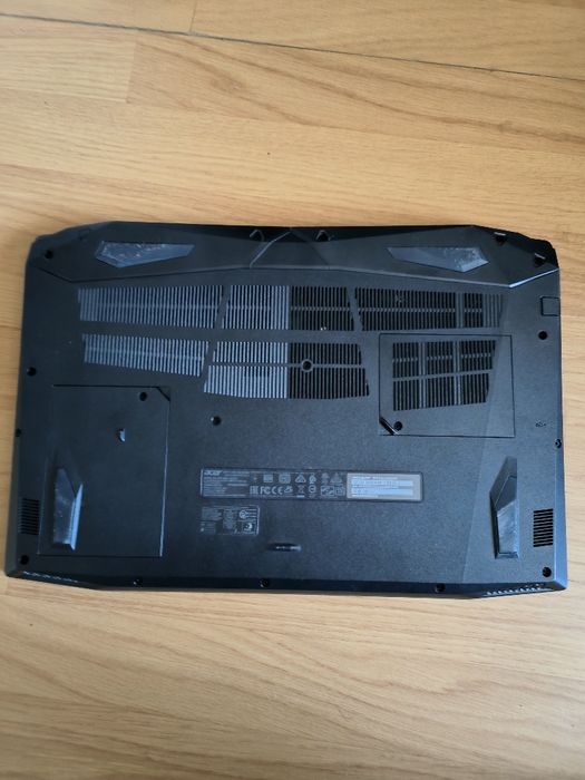 Laptop Acer Nitro 5 AN515-52