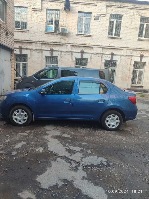 Авто в аренду под такси Логан Renault Logan