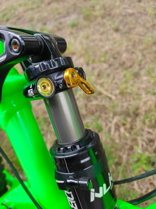 Rower MTB Full Knolly Warden. Świecący lakier