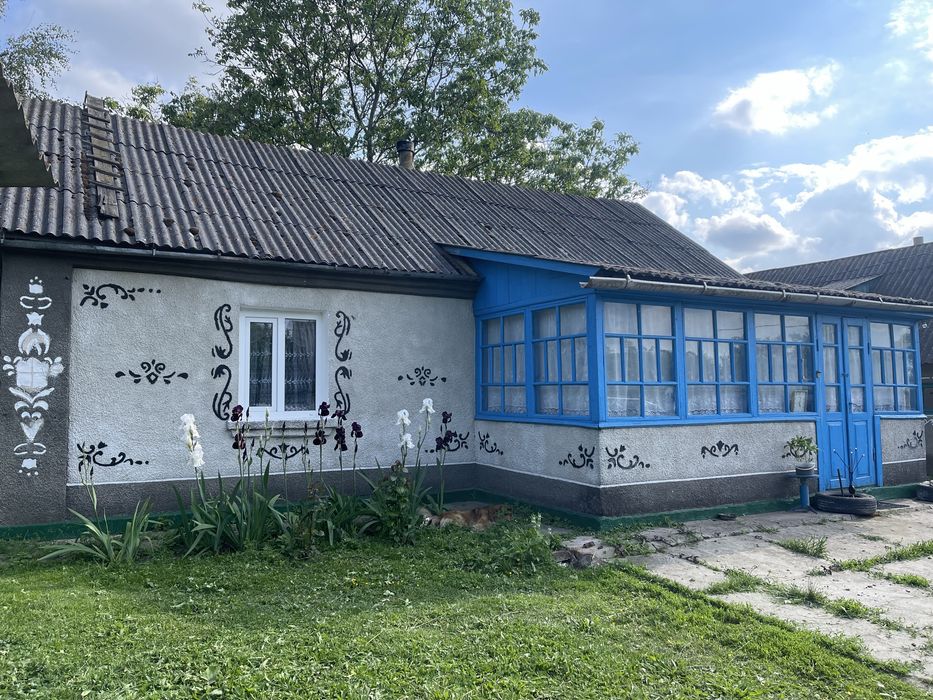 Продам житловий будинок із великою земельною ділянкою в с. Добрин, Шепетівський район, Хмельницька область