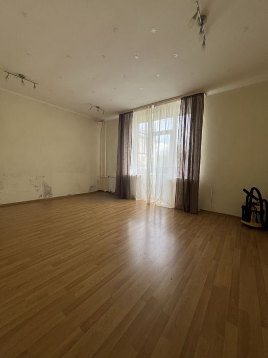 Продам 1к.кв метро ХТЗ