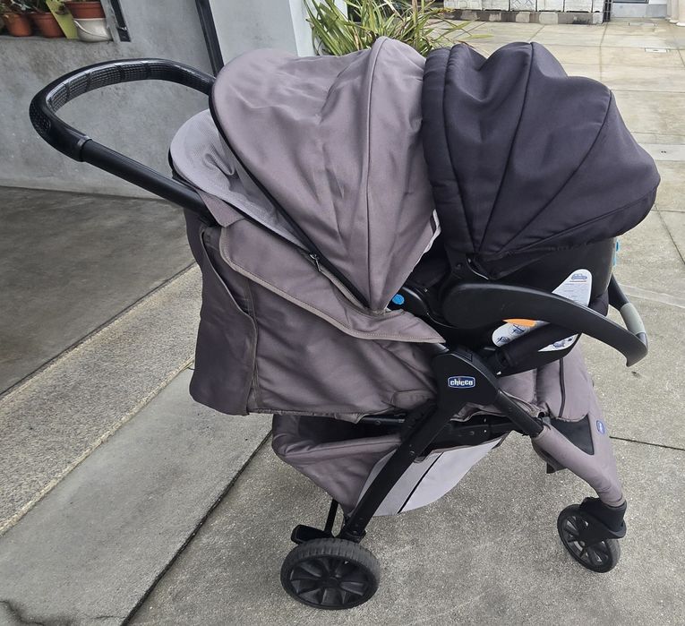 Carrinho de bebe e babycoque da chicco