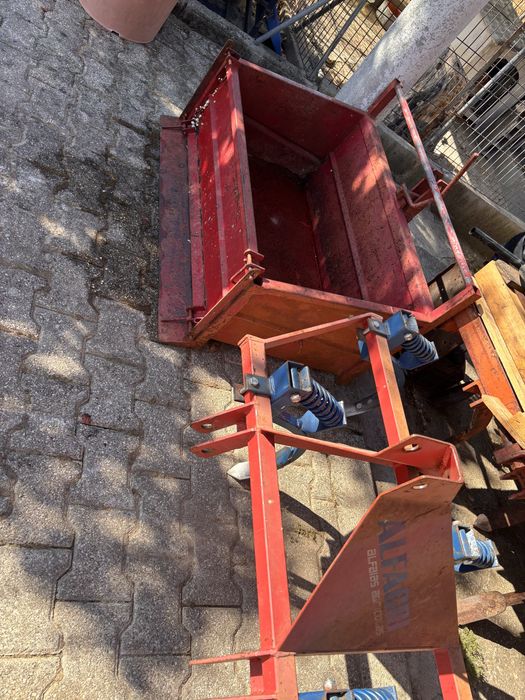 Escarificador 1,2m  de 5 bicos seminovo