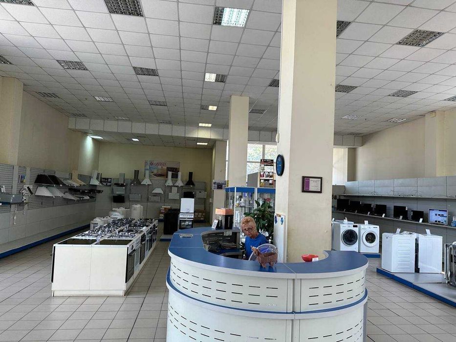 Аренда помещения ж/м Коммунар. Набережная заводская 103а: 230 грн ...