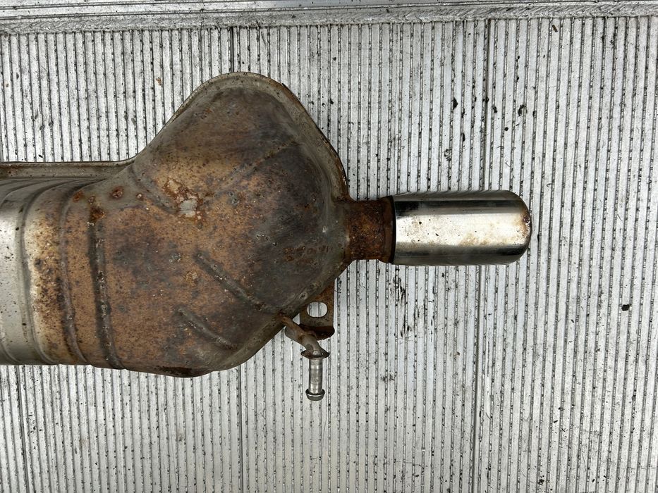 Tłumik Prawy Audi A6 C5 Lift Sedan Kombi Quattro